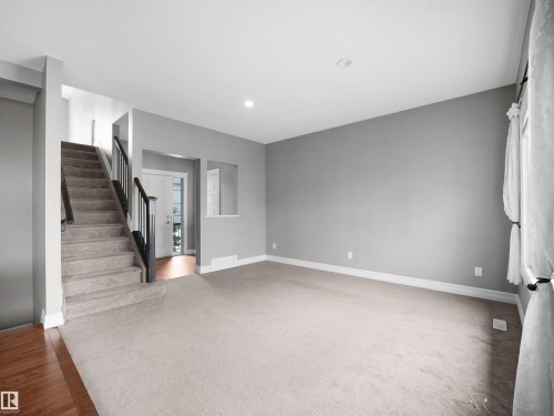 3623 15A Street Nw, Edmonton, AB - Indoor Photo Showing Other Room