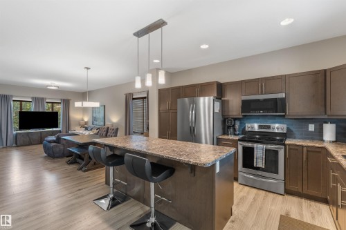 22107 88 Avenue Nw, Edmonton, AB - Indoor Photo Showing Kitchen With Stainless Steel Kitchen With Upgraded Kitchen