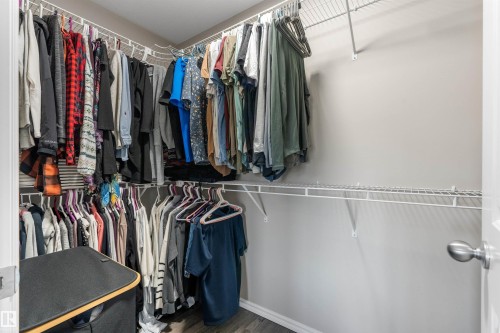 22107 88 Avenue Nw, Edmonton, AB - Indoor With Storage