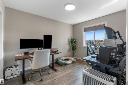 22107 88 Avenue Nw, Edmonton, AB - Indoor Photo Showing Office