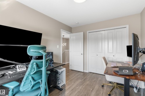 22107 88 Avenue Nw, Edmonton, AB - Indoor Photo Showing Office