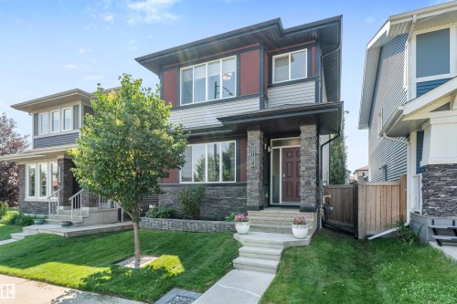 22107 88 Avenue Nw, Edmonton, AB - Outdoor