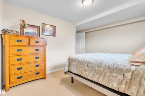3006 Red Fox Drive, Cold Lake, AB - Indoor Photo Showing Bedroom