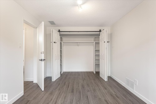 3317 107 Avenue Nw, Edmonton, AB - Indoor Photo Showing Other Room
