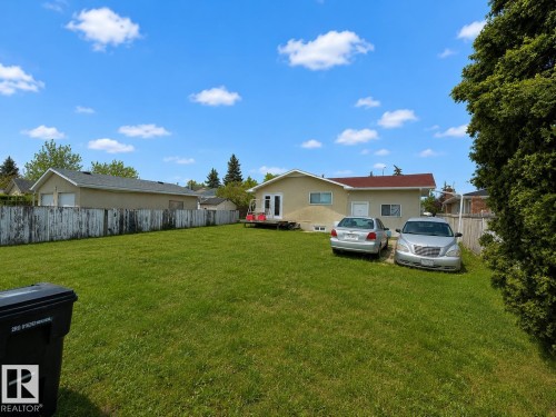 Photo has been digitally enhanced - 8816 137 Avenue Nw, Edmonton, AB - Outdoor