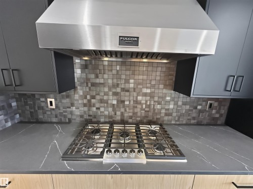 #803 10028 119 St Nw, Edmonton, AB - Indoor