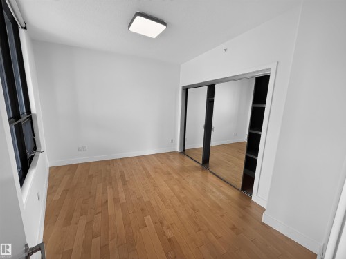 #803 10028 119 St Nw, Edmonton, AB - Indoor Photo Showing Other Room