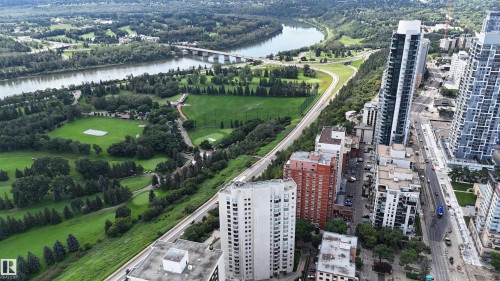 #803 10028 119 St Nw, Edmonton, AB - Outdoor