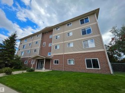 #207 8117 114 AV NW  Edmonton, AB T5B 0C1