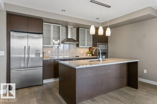 #1102 10388 105 St Nw, Edmonton, AB - Indoor Photo Showing Kitchen With Upgraded Kitchen