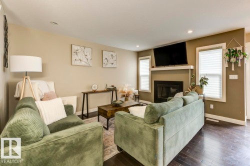 2339 Ware Crescent Nw, Edmonton, AB - Indoor Photo Showing Living Room With Fireplace