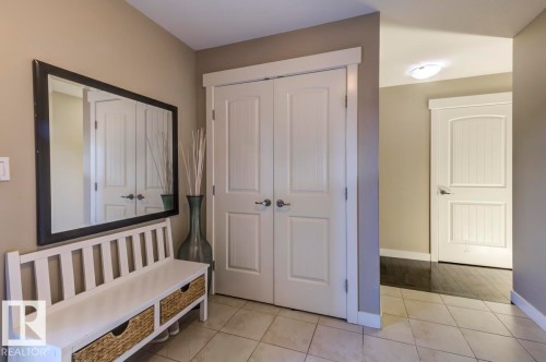 2339 Ware Crescent Nw, Edmonton, AB - Indoor Photo Showing Other Room