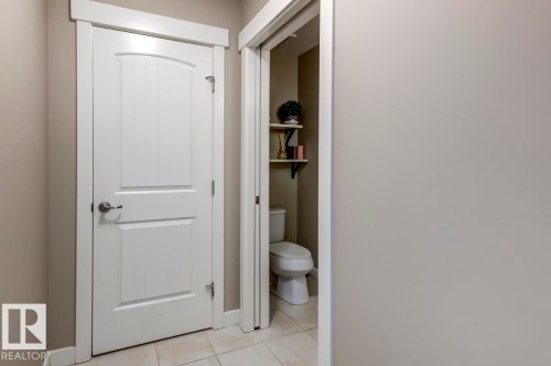 2339 Ware Crescent Nw, Edmonton, AB - Indoor Photo Showing Other Room