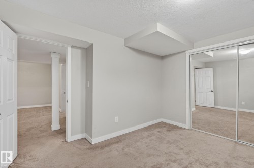7804 136 Avenue Nw, Edmonton, AB - Indoor Photo Showing Other Room