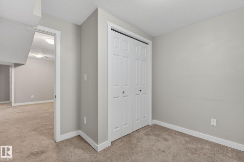 7804 136 Avenue Nw, Edmonton, AB - Indoor Photo Showing Other Room