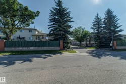 #5 420 HUNTERS GREEN GR NW  Edmonton, AB T6R 2X3