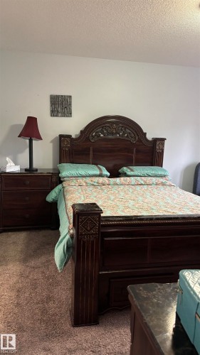 2545 Anderson Way Southwest, Edmonton, AB - Indoor Photo Showing Bedroom