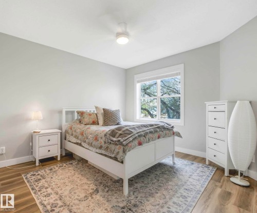 #302 11025 83 Av Nw, Edmonton, AB - Indoor Photo Showing Bedroom