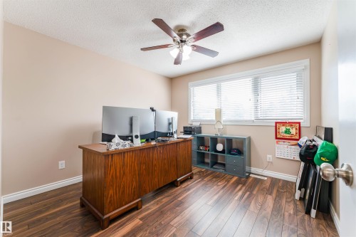 190 Gariepy Crescent Nw, Edmonton, AB - Indoor