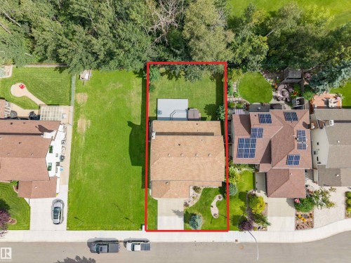 190 Gariepy Crescent Nw, Edmonton, AB -  With View