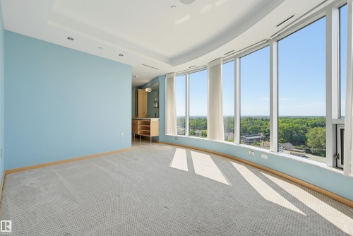 #901 10035 Saskatchewan Dr Nw, Edmonton, AB - Indoor Photo Showing Other Room