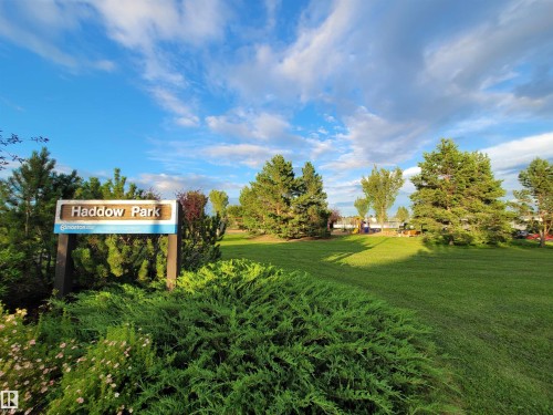 2562 Hanna Crescent Nw, Edmonton, AB - Outdoor With View