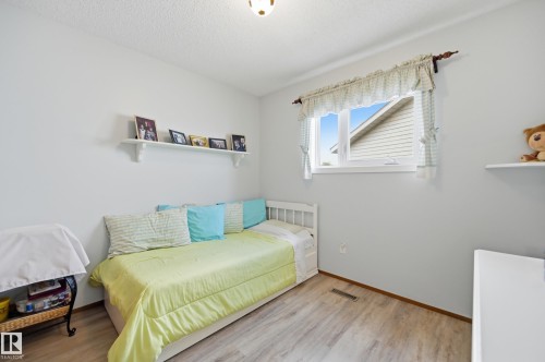 365 Kline Crescent Nw, Edmonton, AB - Indoor