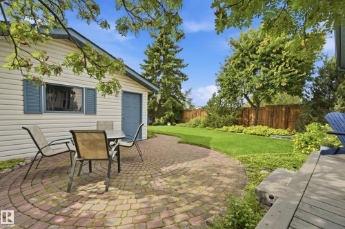 365 Kline Crescent Nw, Edmonton, AB - Outdoor