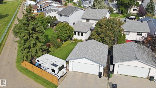 365 Kline Crescent Nw, Edmonton, AB - Outdoor