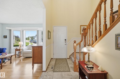 365 Kline Crescent Nw, Edmonton, AB - Indoor