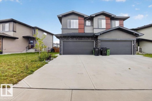 9412 Pear Crescent Sw, Edmonton, AB - Outdoor With Facade