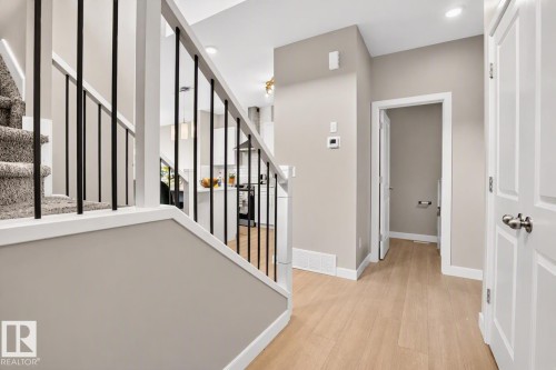 9412 Pear Crescent Sw, Edmonton, AB - Indoor Photo Showing Other Room