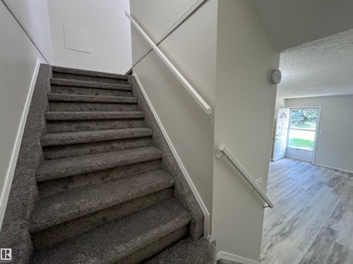 #A 17 Imperial Cr, Devon, AB - Indoor Photo Showing Other Room