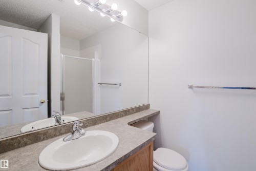 #324 2903 Rabbit Hill Rd Nw, Edmonton, AB - Indoor Photo Showing Bathroom