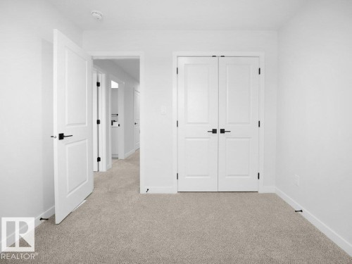 260 24 St Sw Sw, Edmonton, AB - Indoor Photo Showing Other Room