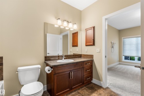 #214 50 Heatherglen Dr, Spruce Grove, AB - Indoor Photo Showing Bathroom