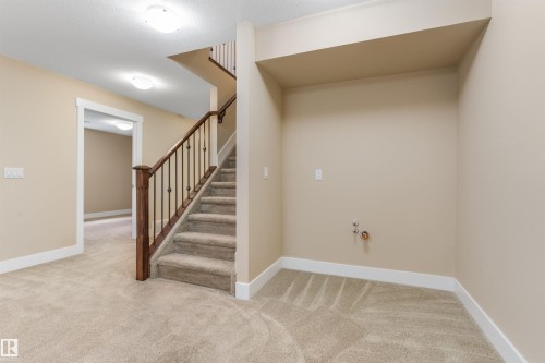 #214 50 Heatherglen Dr, Spruce Grove, AB - Indoor Photo Showing Other Room