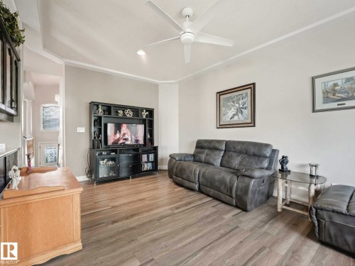 153 Kulawy Drive Nw, Edmonton, AB - Indoor Photo Showing Living Room