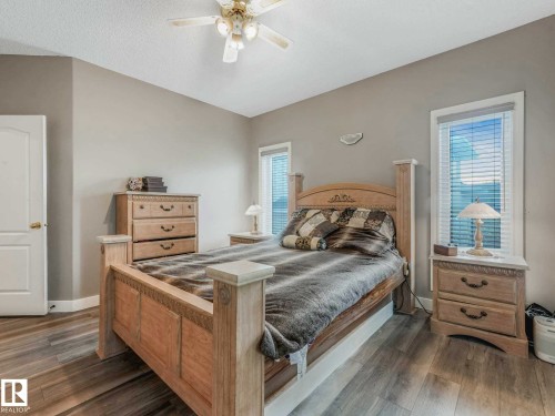 153 Kulawy Drive Nw, Edmonton, AB - Indoor Photo Showing Bedroom