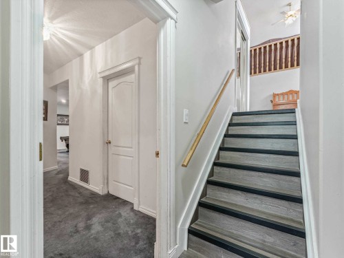 153 Kulawy Drive Nw, Edmonton, AB - Indoor Photo Showing Other Room