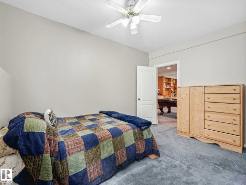 153 Kulawy Drive Nw, Edmonton, AB - Indoor Photo Showing Bedroom