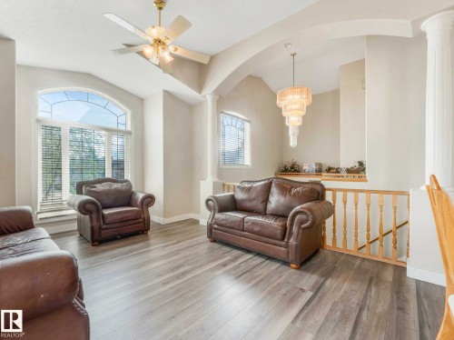 153 Kulawy Drive Nw, Edmonton, AB - Indoor Photo Showing Living Room
