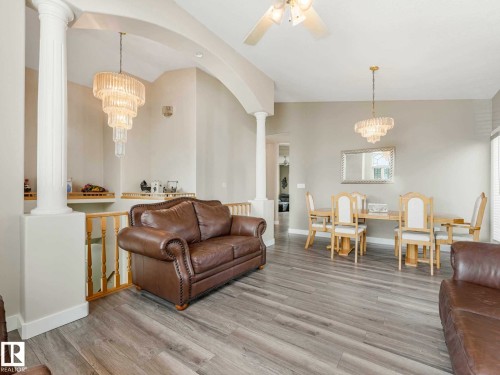 153 Kulawy Drive Nw, Edmonton, AB - Indoor Photo Showing Living Room
