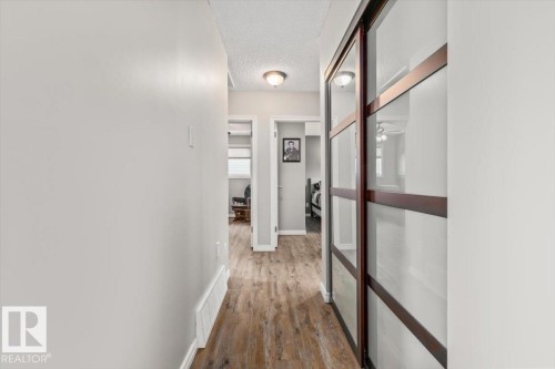 7408 133 Avenue Nw, Edmonton, AB - Indoor Photo Showing Other Room