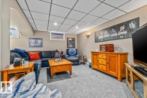 7408 133 Avenue Nw, Edmonton, AB - Indoor