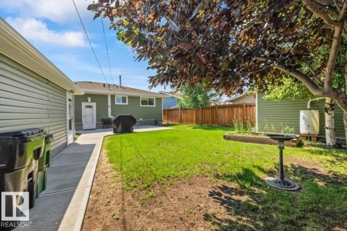 7408 133 Avenue Nw, Edmonton, AB - Outdoor