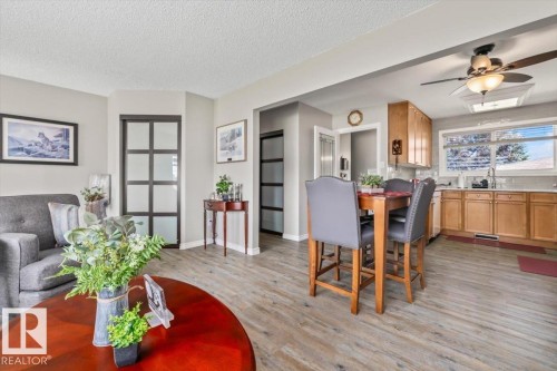 7408 133 Avenue Nw, Edmonton, AB - Indoor Photo Showing Dining Room
