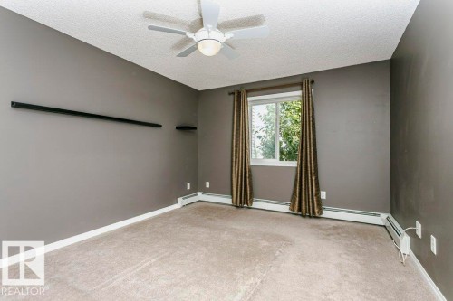 #411 3425 19 St Nw, Edmonton, AB - Indoor Photo Showing Other Room