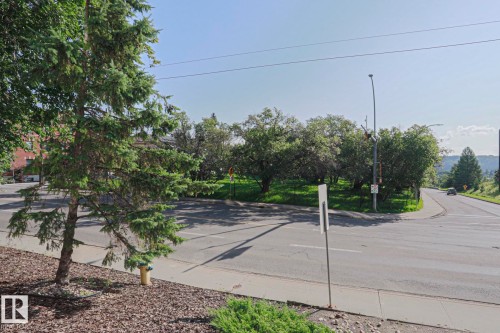 Additional content - #101 10118 95 St Nw Nw, Edmonton, AB - Outdoor With View
