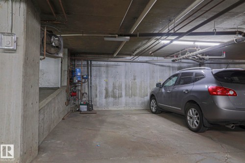 Additional content - #101 10118 95 St Nw Nw, Edmonton, AB - Indoor Photo Showing Garage
